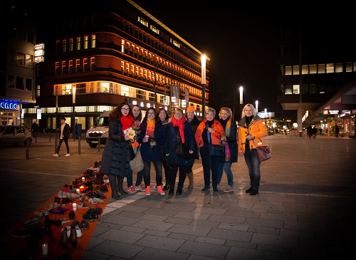 orange 8
