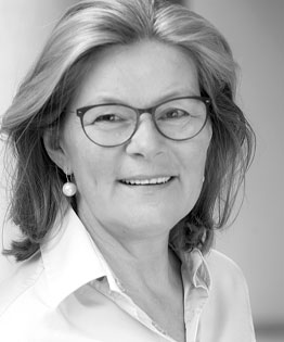 Susanne Brinkmann <br> (Programmassistenz)